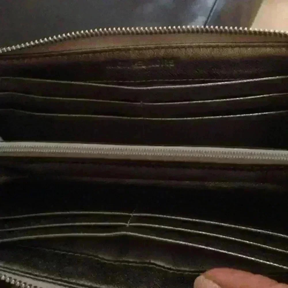 Michael Kors wallet authentic